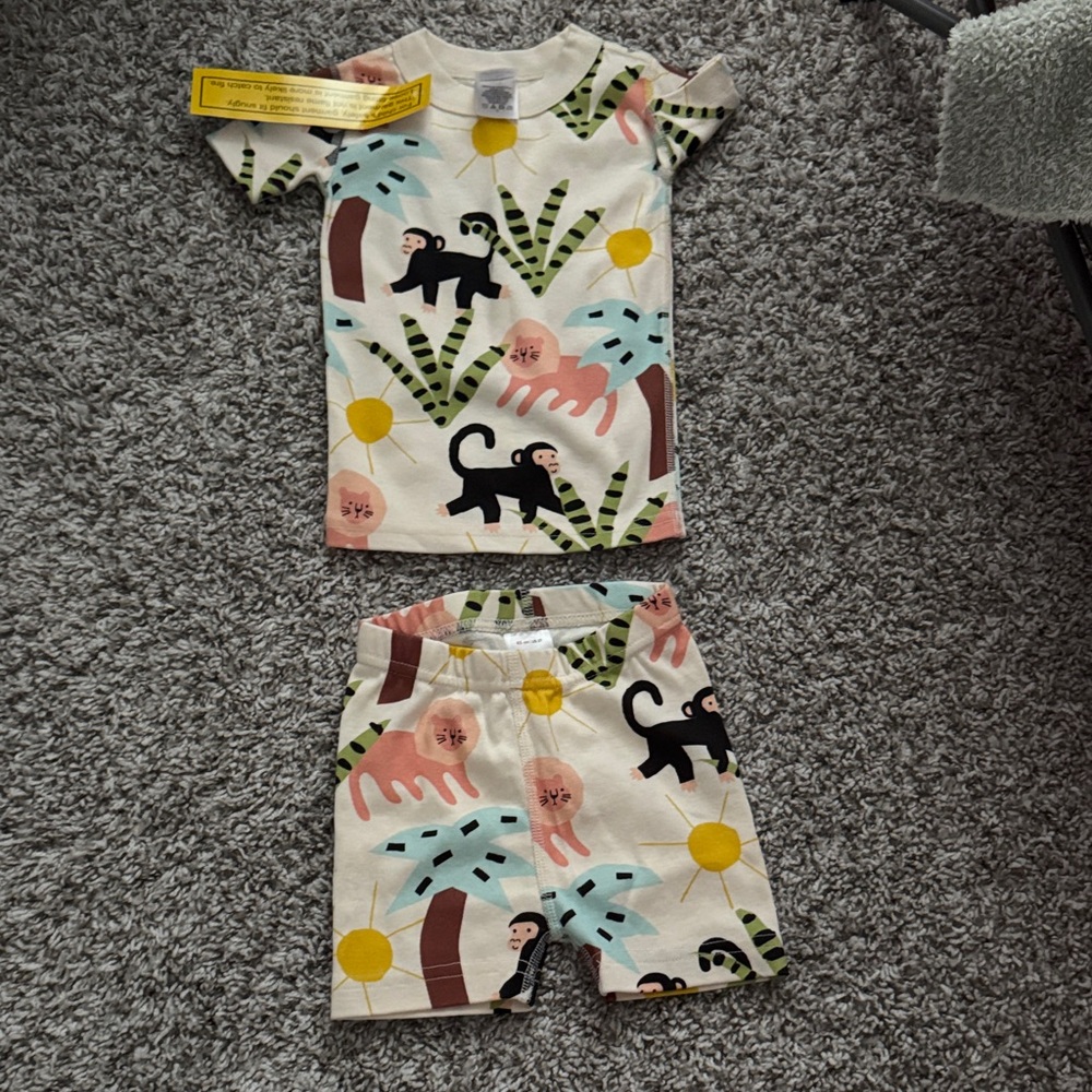 Hanna Andersson Monkey and Palm Pajama Set - Cream and Black